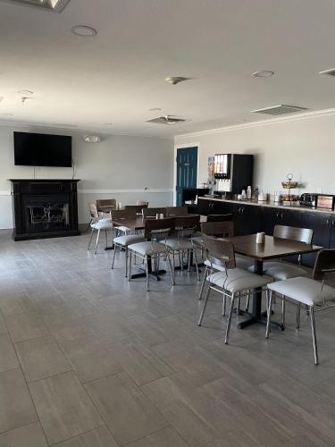 Hawthorn Extended Stay by Wyndham Hobbs