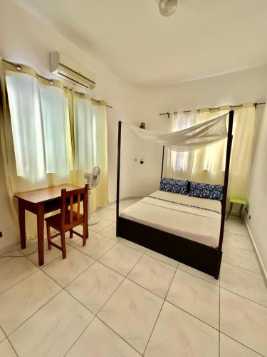 Double Room image 2