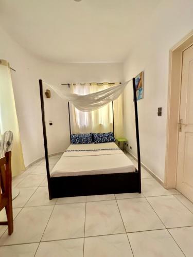 Double Room room in Guesthouse Cocotiers Cotonou