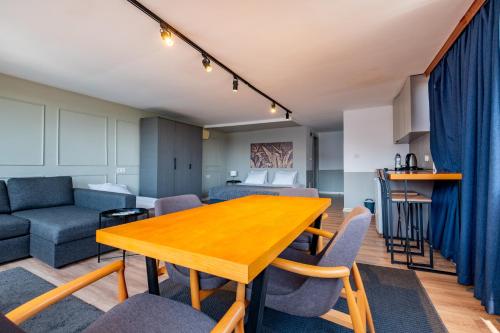 Pesa Suites - image 8