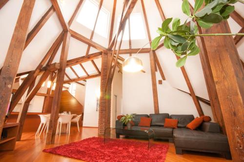 Luxury Loft - image 7