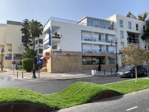 출입구, Hôtel Petite Suède (Hotel Petite Suede) in 아가디르