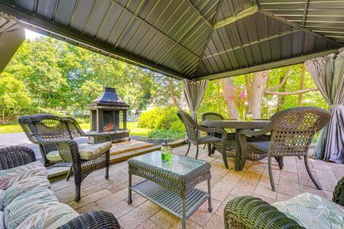 6 Mi to Lake George: Adirondack Home w/ Game Room in Varensburga (NY)