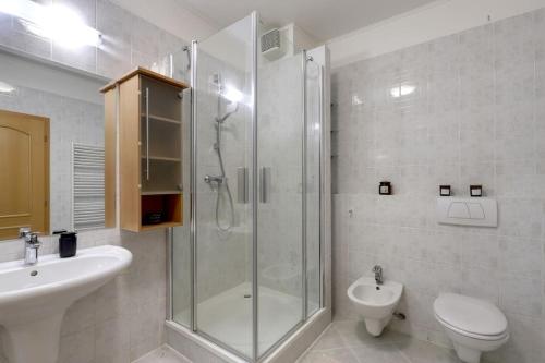 3min2centre - 2 BR, garage, view, Bratislava (Foto 6)
