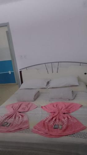 Standard Family Room image 2