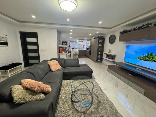 4 Marsascala Sea View Apartment Hpi9934