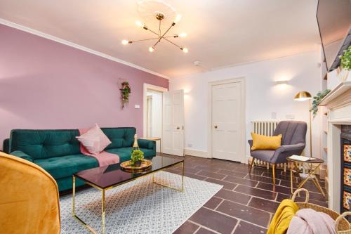Beautiful 2Bedroom 4 actual beds House with WiFi by PureStay, Bath (zdjęcie 8)