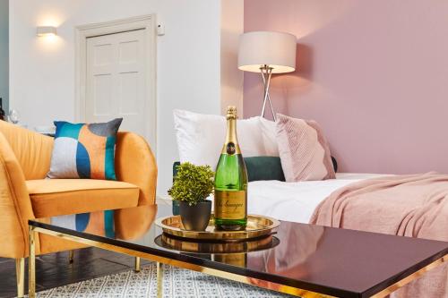 Beautiful 2Bedroom 4 actual beds House with WiFi by PureStay, Bath (zdjęcie 10)