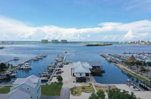 Bay Watch B4 Beach House in 卡斯威爾