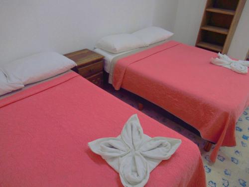 Cocos Room Type - Twin Room with Private Bathroom