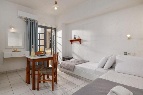 Kings Hersonissos Hotel Room Type - Studio
