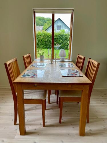 Röda huset Kåseberga (Roda huset Kaseberga) in Glemmingebro