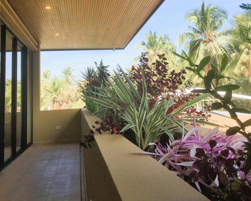 Villa Assinie on the beach in Esterillos Villa Assinie on the beach in Esterillos