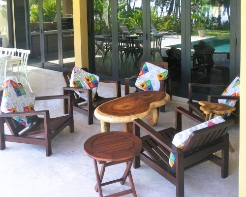 Villa Assinie on the beach in Esterillos Villa Assinie on the beach in Esterillos