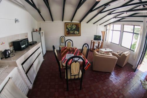One-Bedroom Apartment image 10