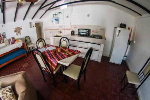 One-Bedroom Apartment image 8