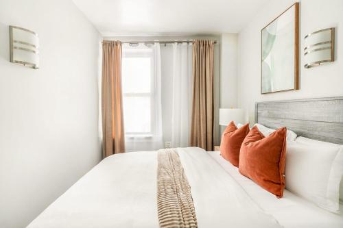 73-406 New 1BR 1Bth UWS Doorman Gym, New York (photo 9)