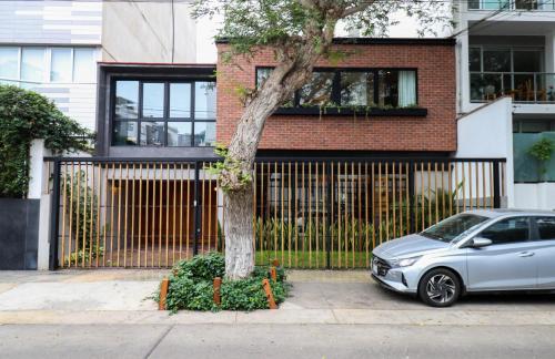 Wonderful House with Modern Deco in Miraflores