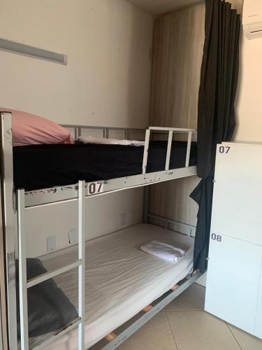 Bed in 10-Bed Mixed Dormitory Room image 1