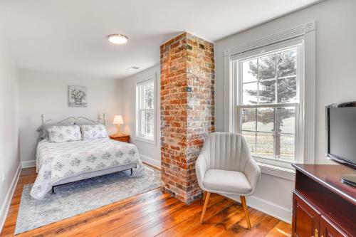 Historic Jefferson Farmhouse - Hike, Bike & Raft! in Brunswick (MD)