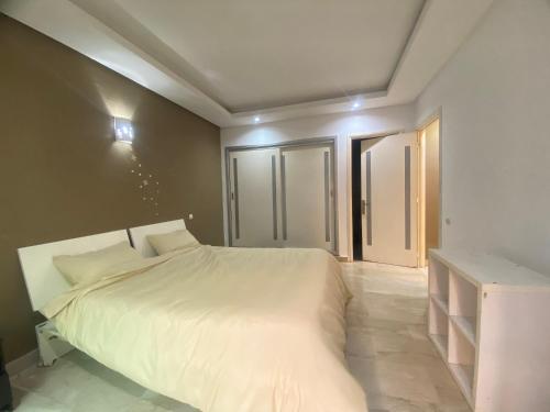 new and modern apartment, Marrakech