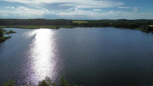 DOMEK nad WODĄ