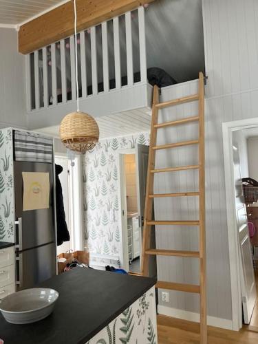 House 100m from lake västra silen (House 100m from lake vastra silen) in Vårviks-Näs