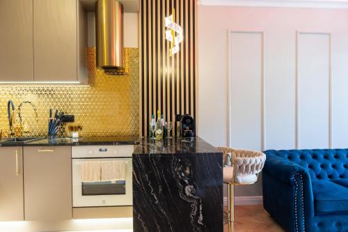 Golden Park Aparthotel