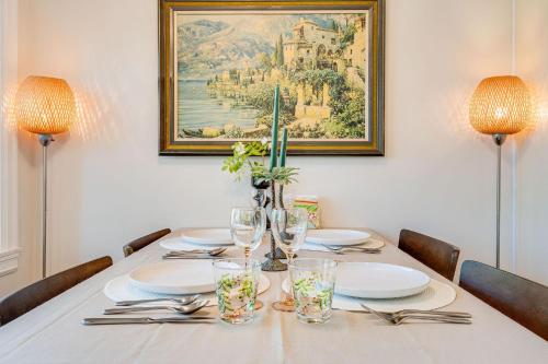 Perch - Brygger Cottage near Ballard Locks