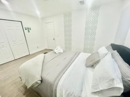 Spacious Home Cutler Bay Pool in Cutler Bay, USA