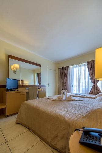 Twin Room Single Use image 2