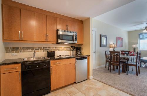 Charming Fraser Crossing Founders Pointe condo with Easy Gondola Access condo in Winter Park (CO)