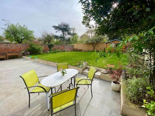 Villa spacieuse 4 chambres proche Paris