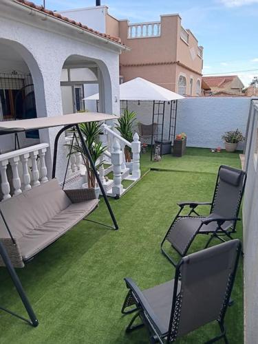 Villa in La Marina with cozy garden and private solarium, San Fulgencio