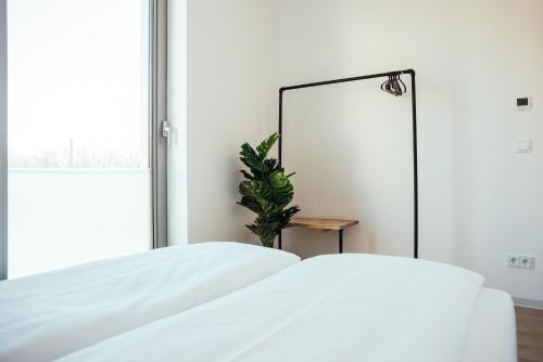 The Rix Studios & Suites - Digital Check-In - image 4