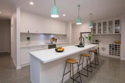 Konyha, Margaritaville-Luxe Coastal Home-Games-Wi-Fi-Ducted AC in Cervantes