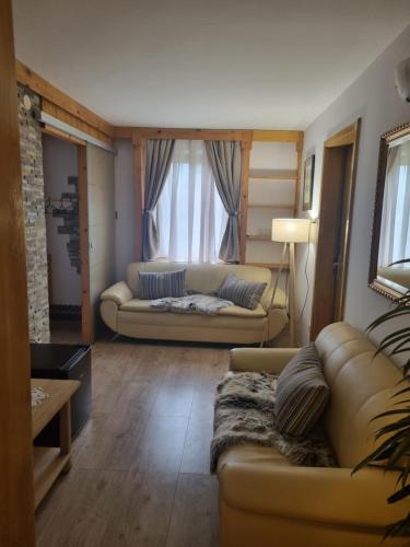 574215304 Art Hotel Kristal