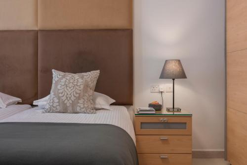 Plaza Regency Hotels - image 2