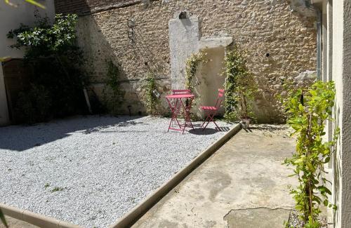 Kert, Insolite Escapade avec Spa privatif in Pacy Sur Eure