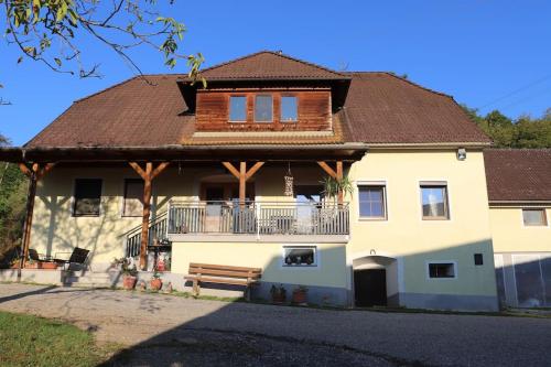 Viesnīcas āriene, Großes Appartement mit 2 Schlafzimmer für 4 Personen (Großes Appartement mit 2 Schlafzimmer fur 4 Personen) in Sankt Paul Im Lavanttal