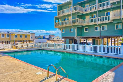 Summer House West Condos - 수영장