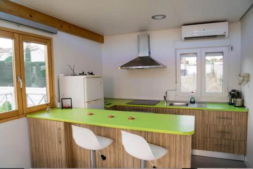 virtuve, Estudio Moderno Piscina Barbacoa Parejas Amigos Gym Sauna in Nuevo Baztan