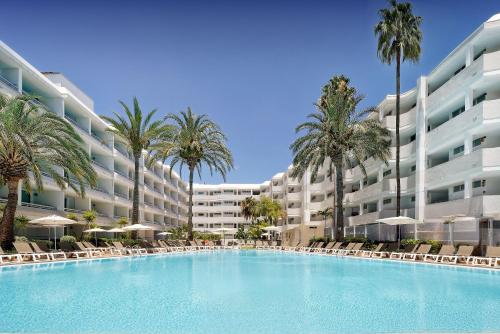 Akeah Broncemar, Playa del Inglés