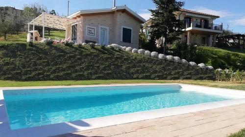 Cottage with pool,views, Читта-Сант-Анджело (фото 2)