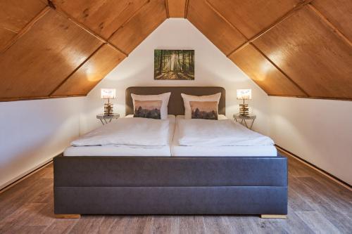 Hotel Schlossblick in เวอร์นิเกอโรเดอ