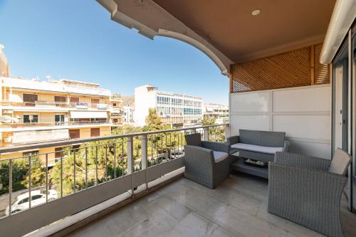 L'appartement blanc dans le centre de Glyfada - image 14