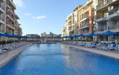 3 bedroom apartment Marina Residence New Alamein