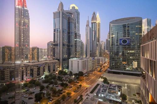 Luxury DIFC 1BR Near Dubai Mall, Burj Khalifa with Skyline Views, Dubaï (photo 8)