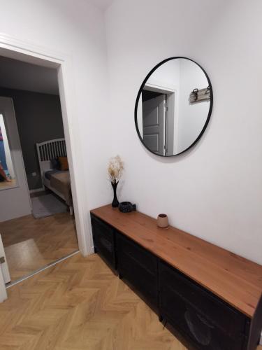 Opera Theatre Apartment with a courtyard