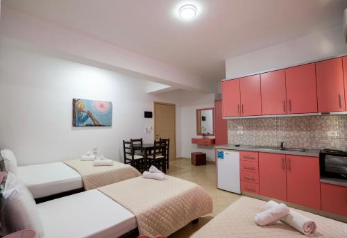 Standard Apartment image 8